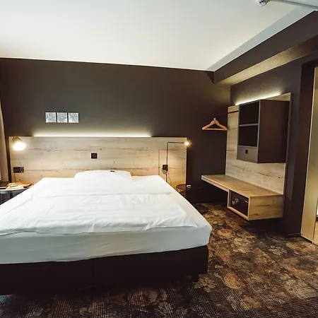 Baxter Hotel 3*