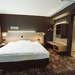 Baxter Hotel 3*